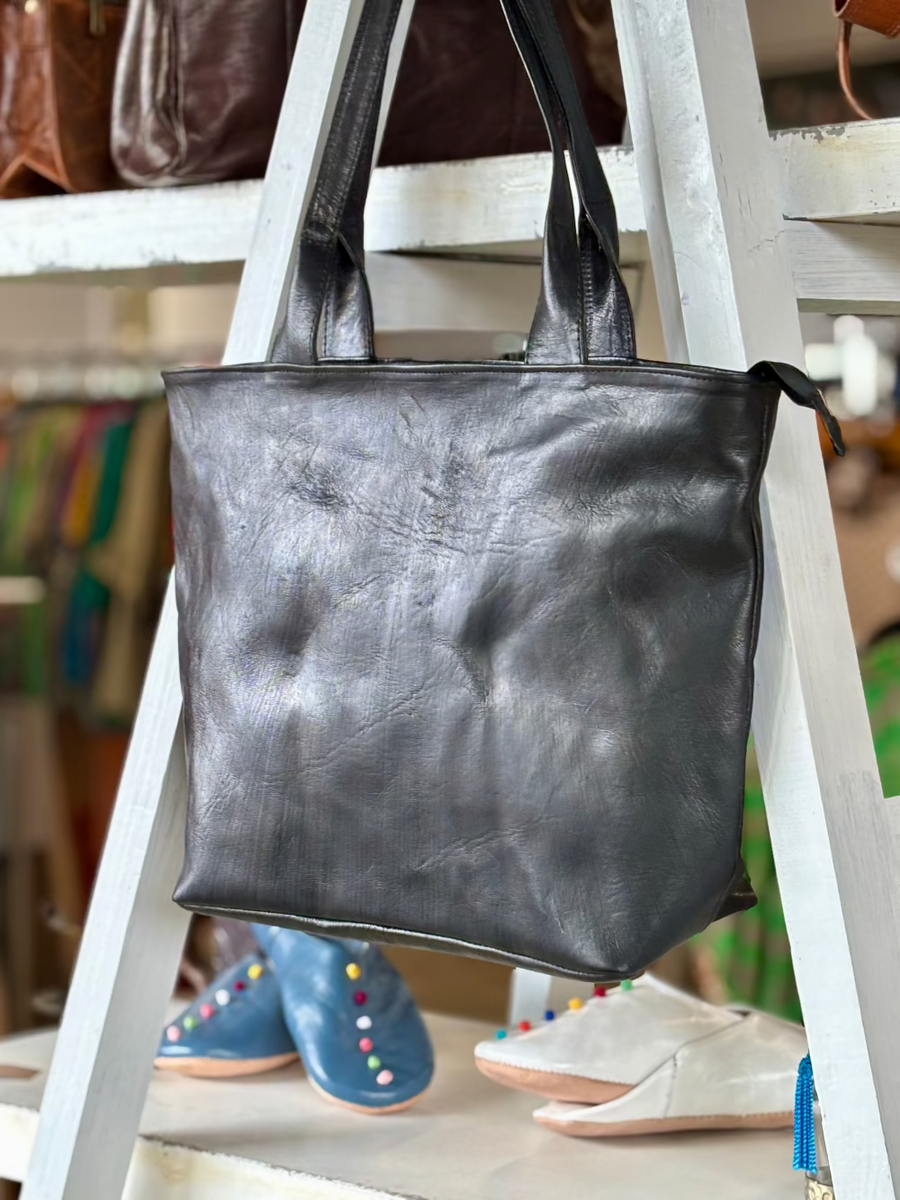 Jildiyy Hold-all Charcoal Black Leather Tote