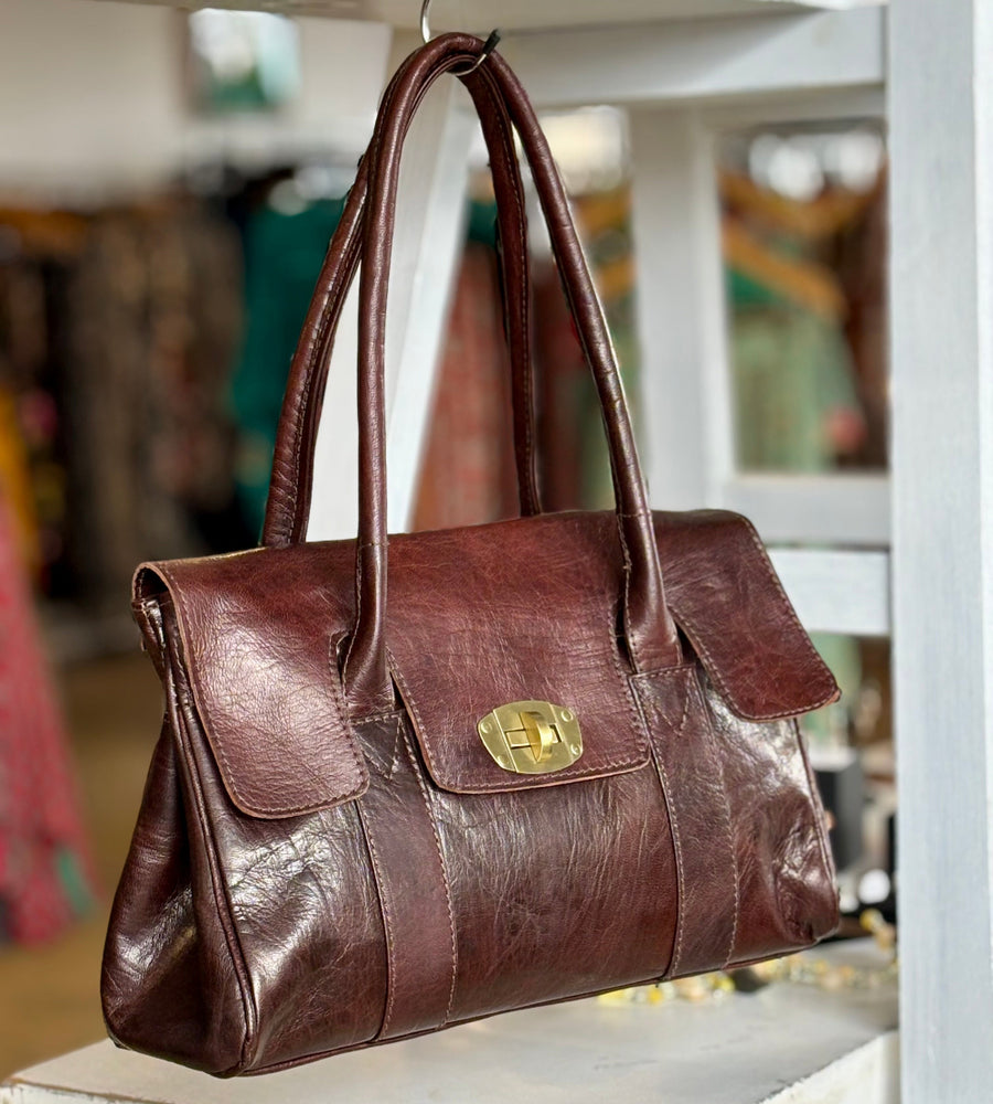 Mussamim Leather Tote Bag