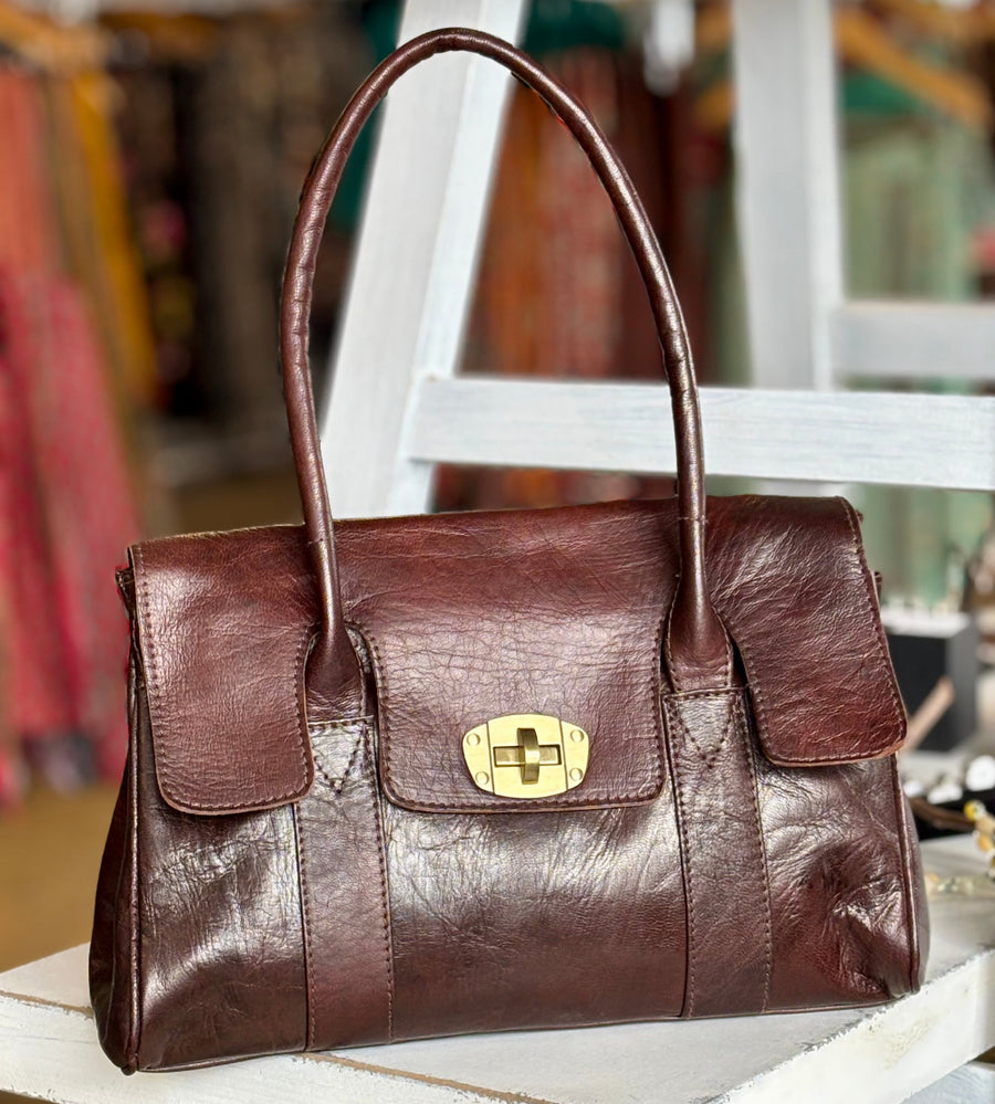 Mussamim Leather Tote Bag