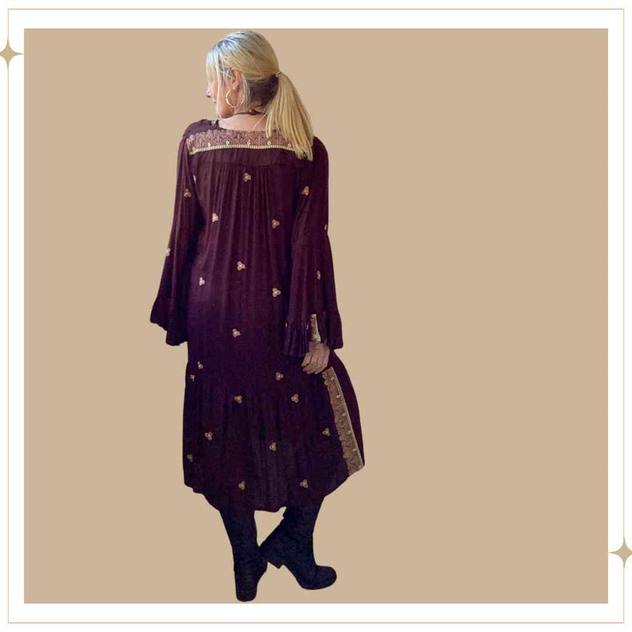 NYSSA Embroidered dress - Chocolate