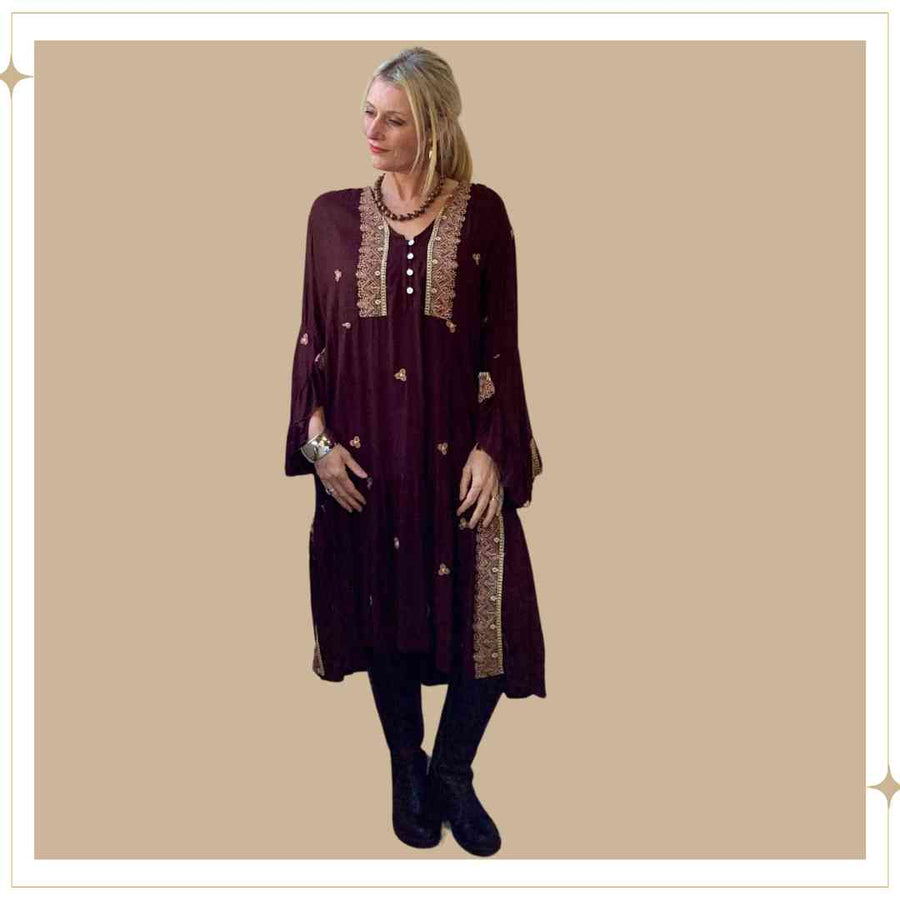 NYSSA Embroidered dress - Chocolate