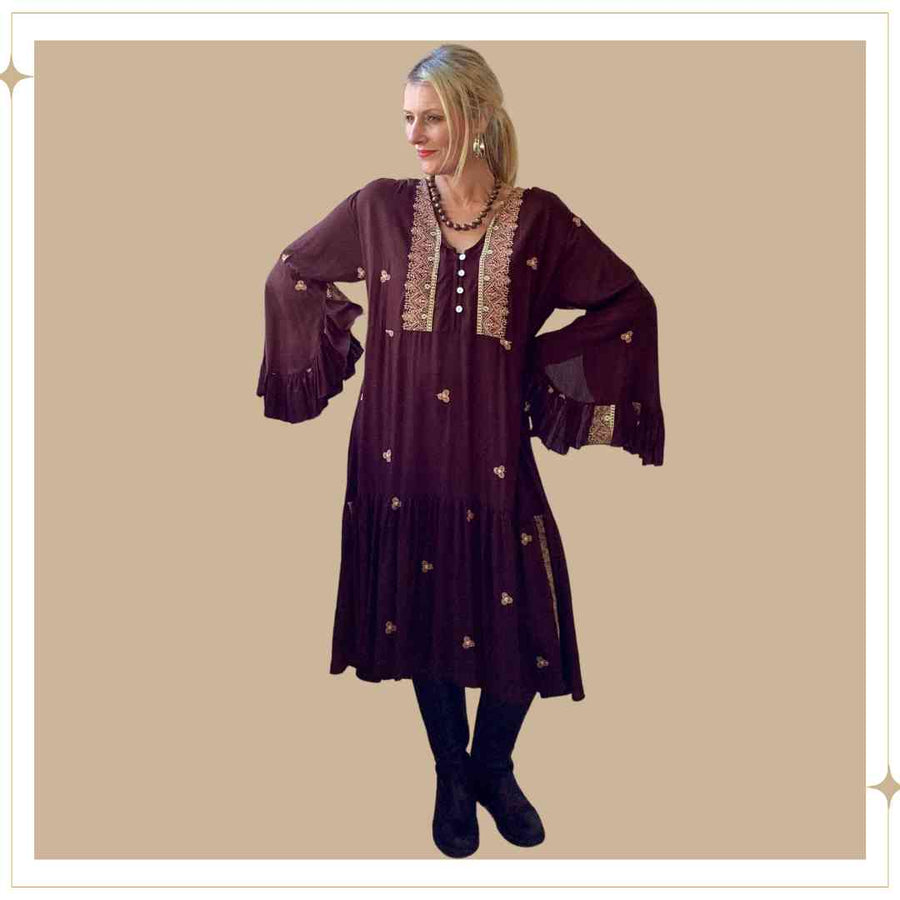 NYSSA Embroidered dress - Chocolate